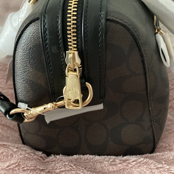 Brand new Coach Crossbody/Shoulder/Handbag in Classic Coach Black/Brown Color - Picture 12 of 13